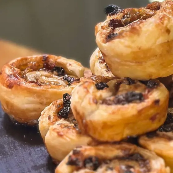 Neven’s Mincemeat Swirls